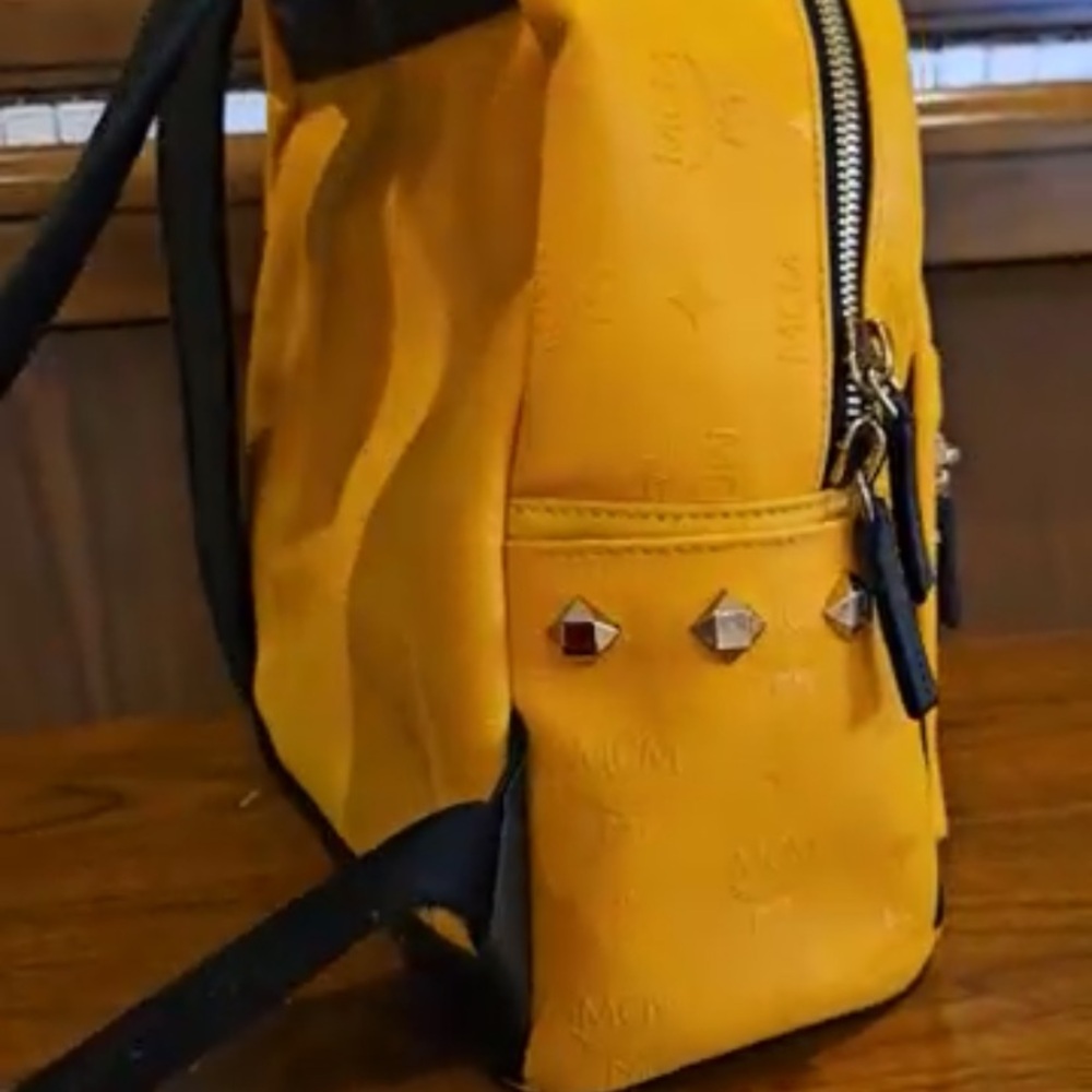 Beautiful MCM Backpack !! - Picture 3 of 16